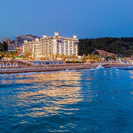 Mirador & Hotel 4*
