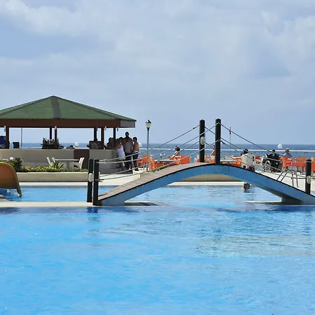 Mirador & מלון