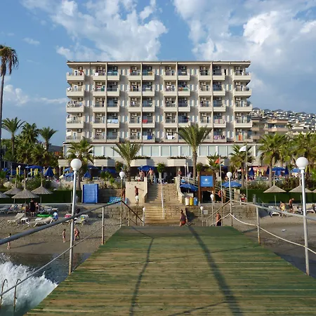 Mirador & 4*